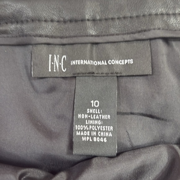 NWT Colorblock Mod PLeather Skirt - Picture 7 of 9